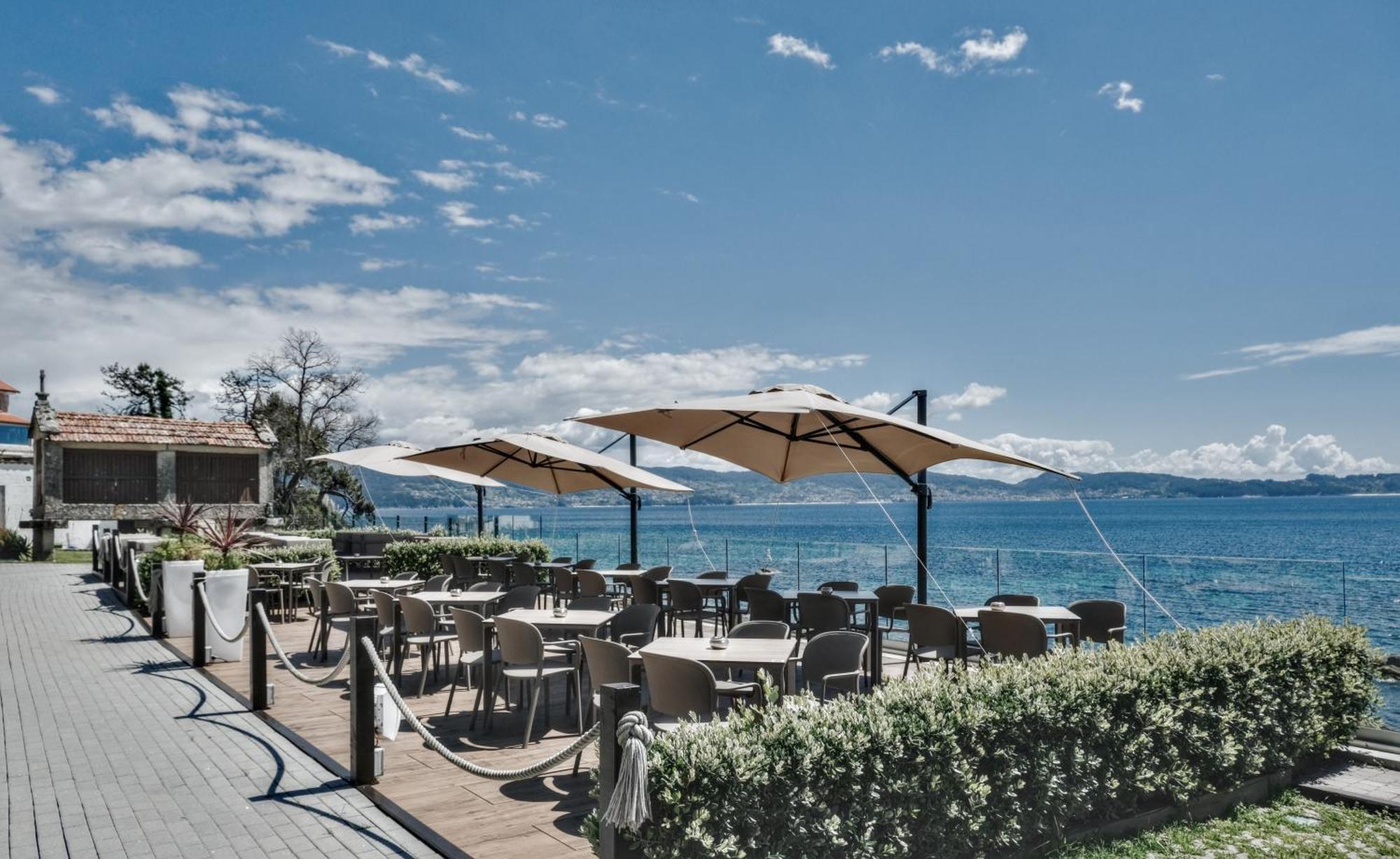 Hotel Mardevela Sanxenxo Bagian luar foto